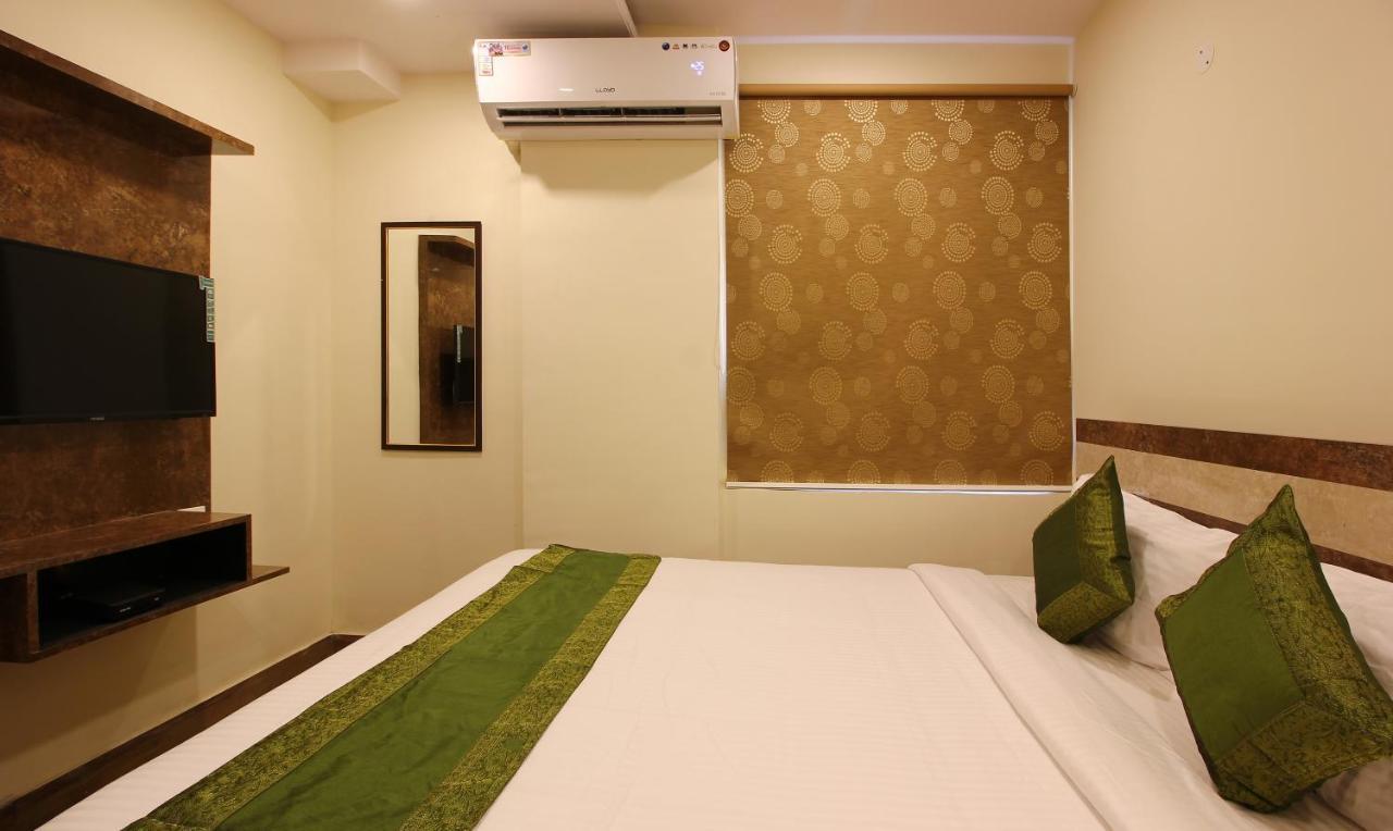 Treebo Address Inn, Banjara Hills Hajdarábád Exteriér fotografie