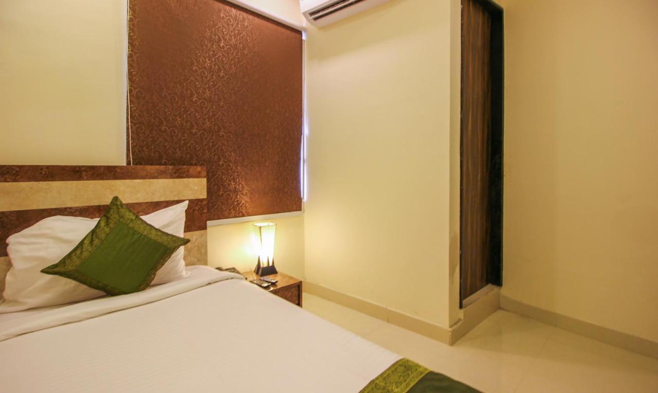 Treebo Address Inn, Banjara Hills Hajdarábád Exteriér fotografie