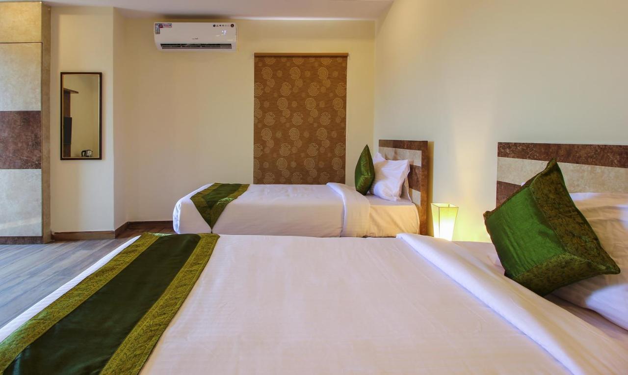 Treebo Address Inn, Banjara Hills Hajdarábád Exteriér fotografie