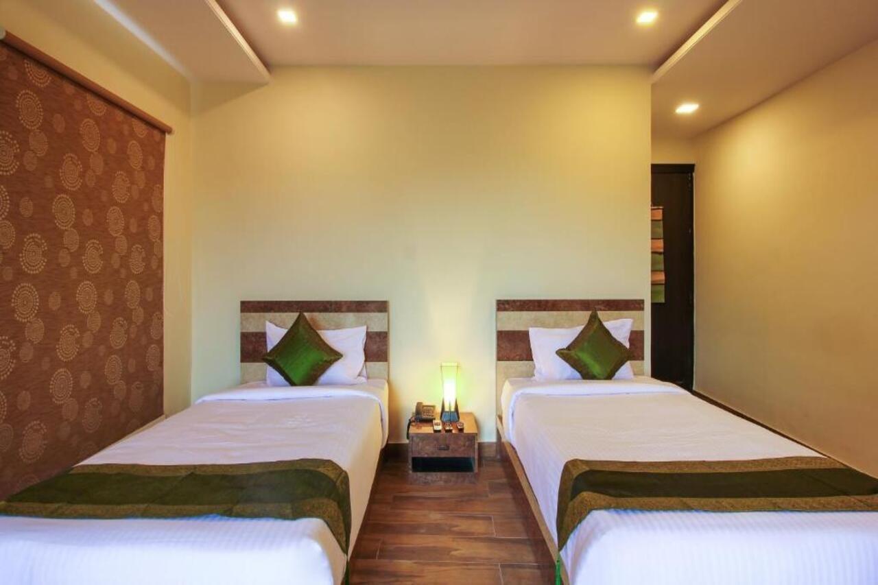 Treebo Address Inn, Banjara Hills Hajdarábád Exteriér fotografie