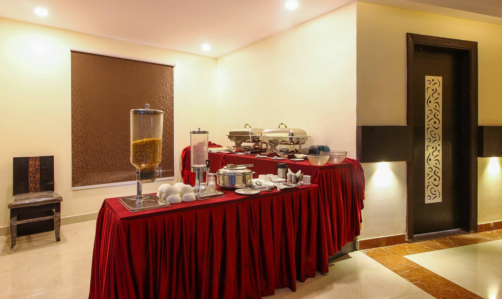 Treebo Address Inn, Banjara Hills Hajdarábád Exteriér fotografie